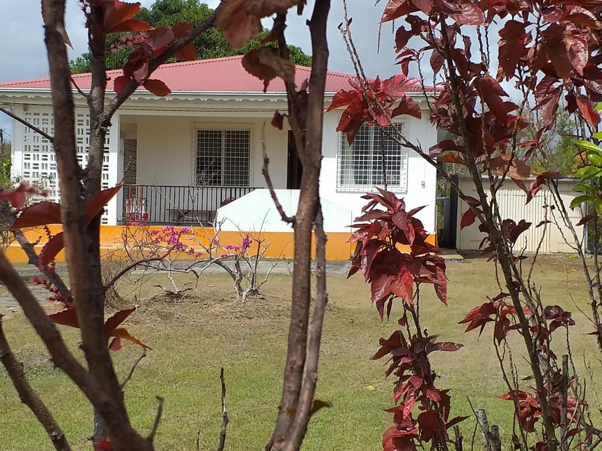 Kaz A Faup Villa Grand-Bourg  ภายนอก รูปภาพ