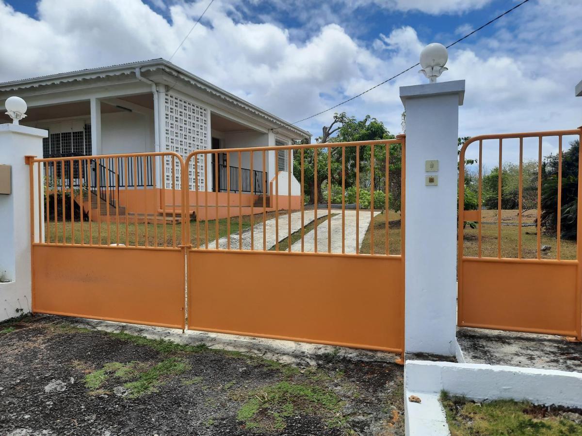 Kaz A Faup Villa Grand-Bourg  ภายนอก รูปภาพ