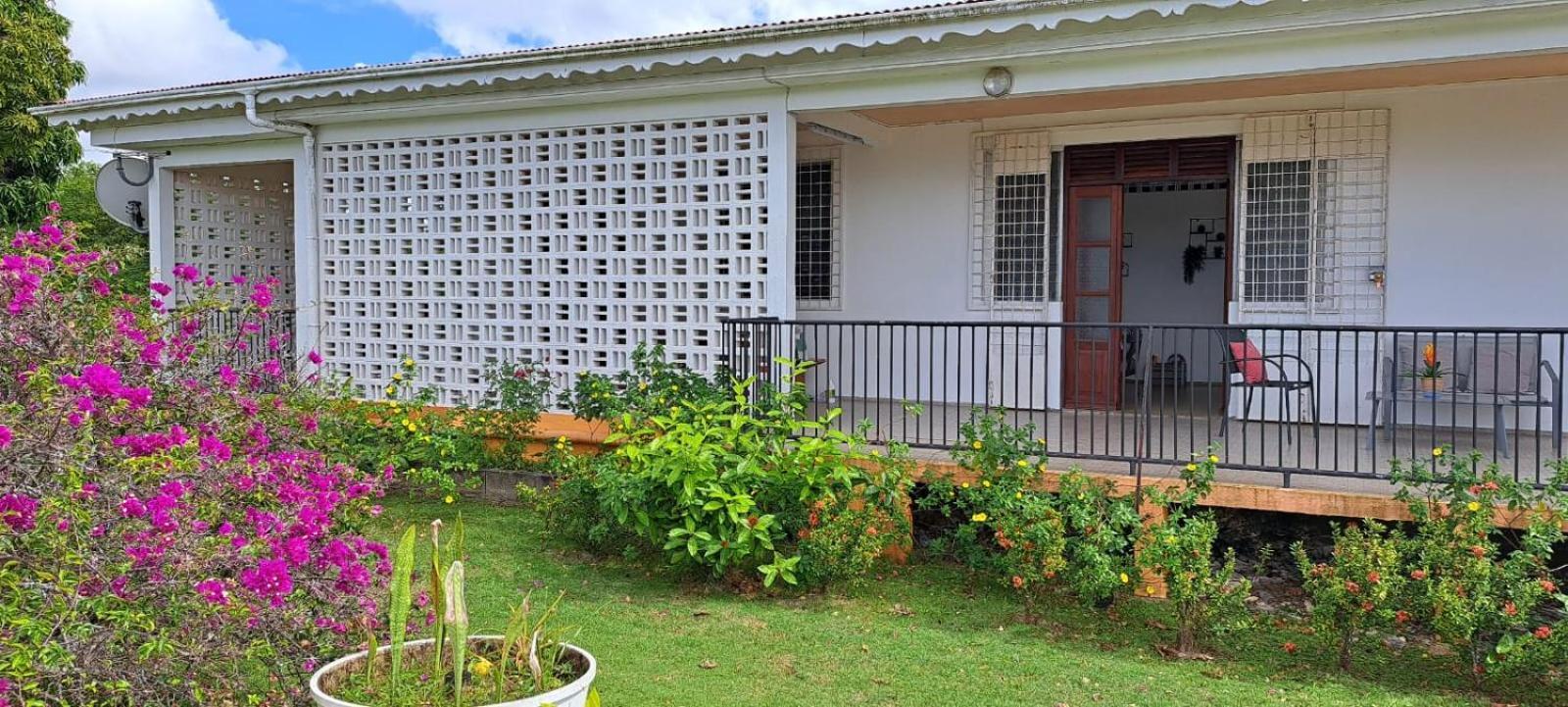 Kaz A Faup Villa Grand-Bourg  ภายนอก รูปภาพ